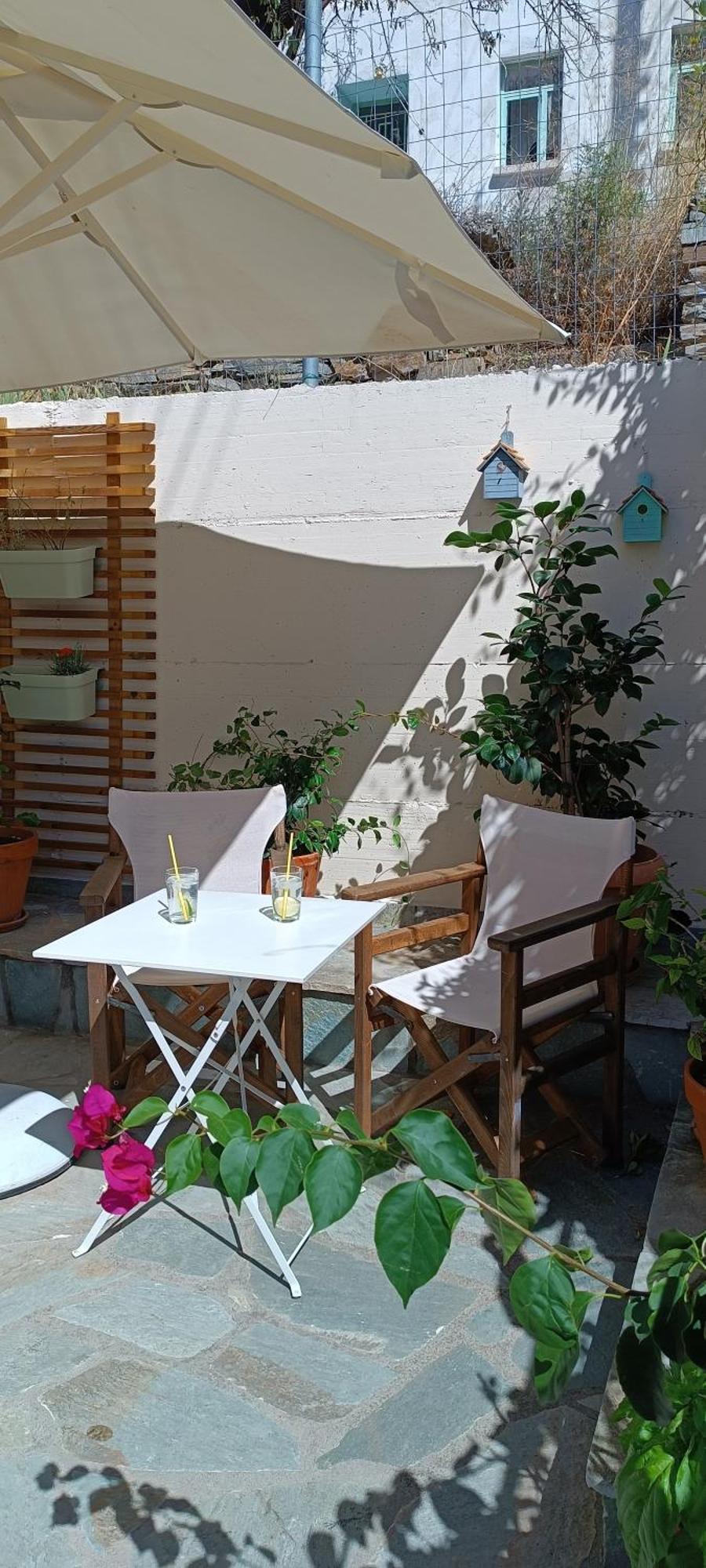Avli Apartments Pyrgadikia Quarto foto